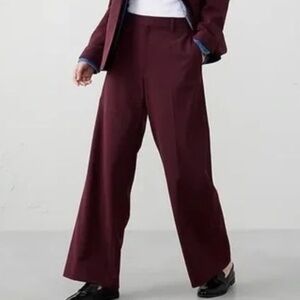 Banana Republic Sculpted Stretch Straight Pants – Burgundy – Petite 10
